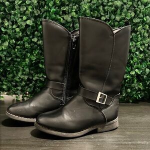OshKosh B'gosh Black Boots with Side Zipper and Buckle